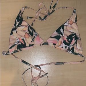 Bikini top (no padding)